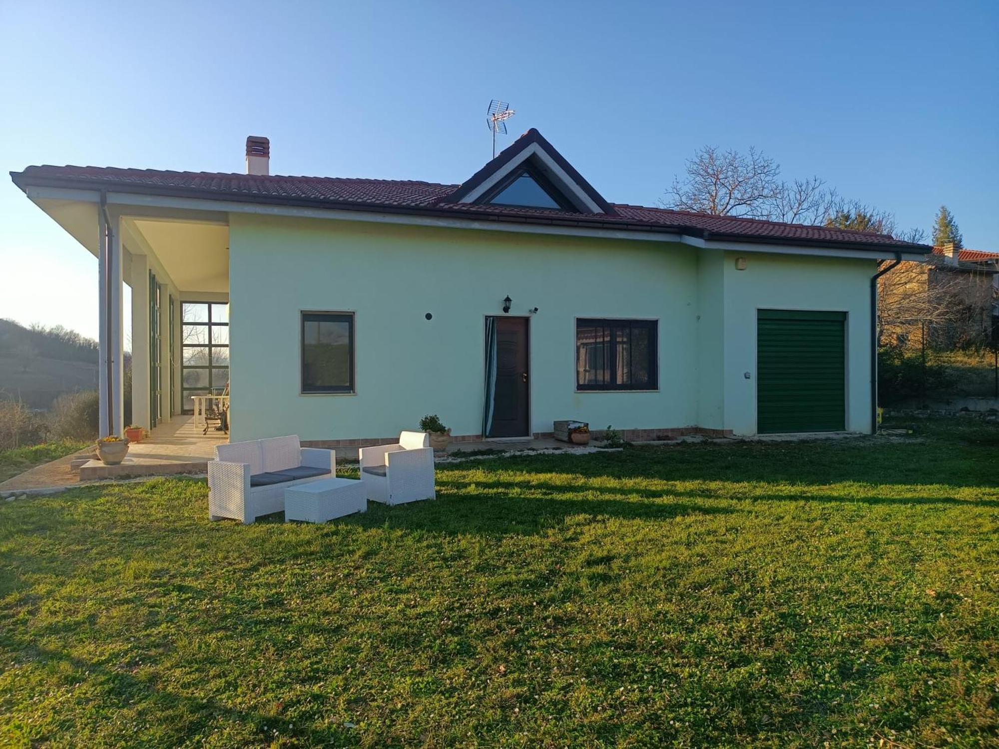 Apartamento Pia'S House Garden Campobasso Exterior foto